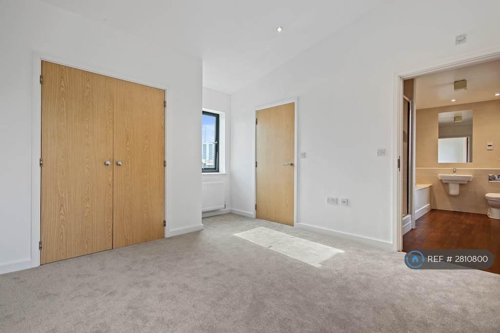 Double Bedroom (Top Floor)