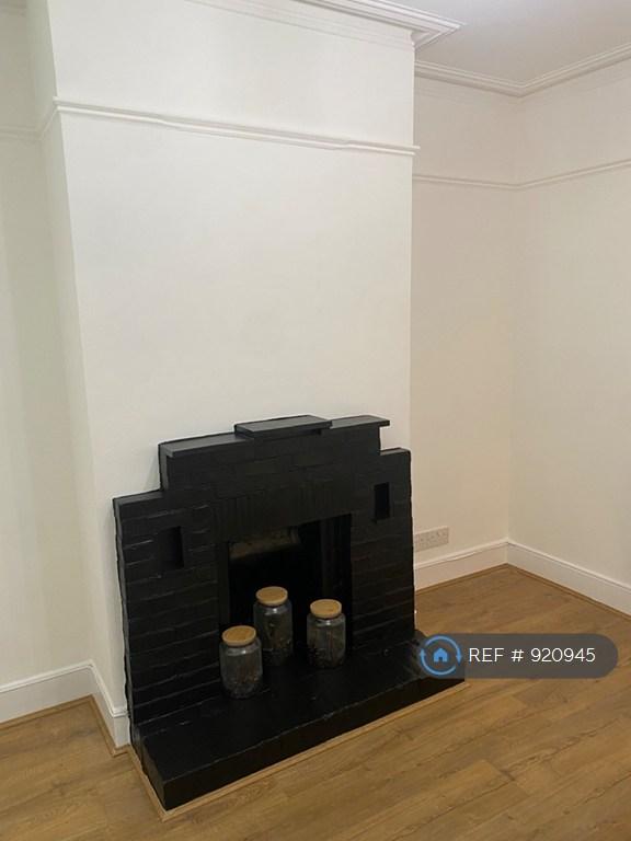 1st Reception Room