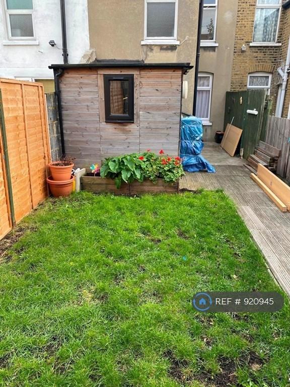 Garden/Decking