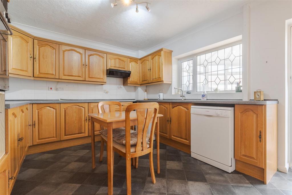 Kitchen diner