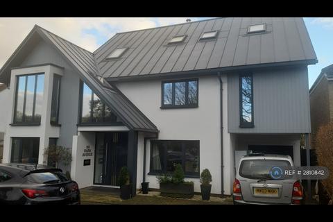 undefined, Park Avenue, Broadstairs   Kent, CT10
