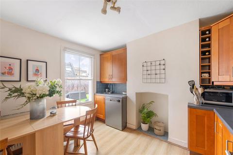 2 bedroom flat for sale, Atherton Street, Battersea, SW11