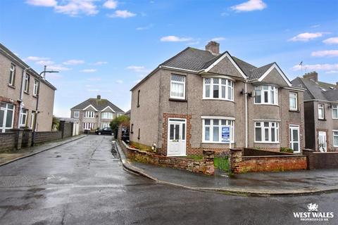 undefined, Eastleigh Drive, Milford Haven