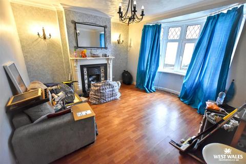 undefined, Eastleigh Drive, Milford Haven