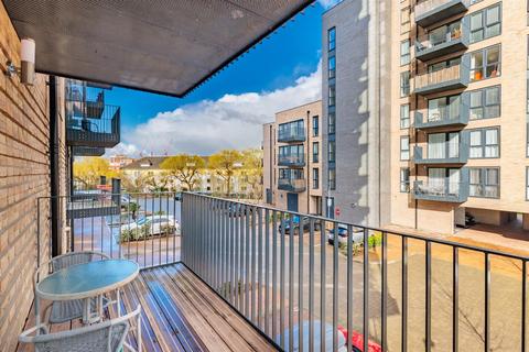 2 bedroom flat for sale, Hampden Road, Altitude Point Hampden Road, N8