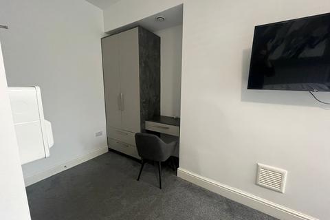 undefined, Priestgate, PETERBOROUGH PE1