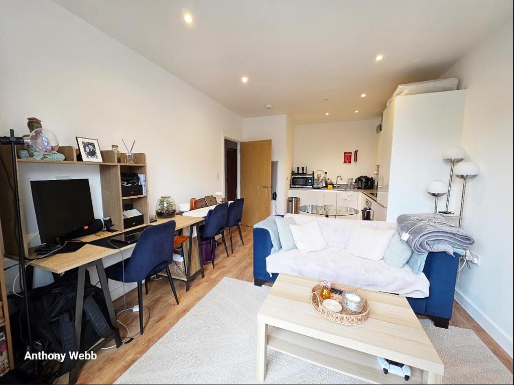 Living kitchen space