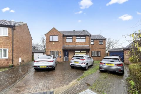 4 bedroom detached house for sale, Falklands Close, Lincoln, LN1