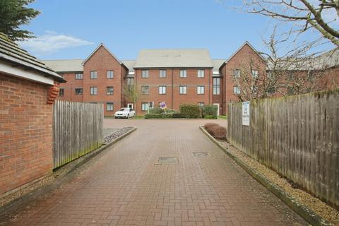 2 bedroom flat for sale, Kirkistown Close, Rugby