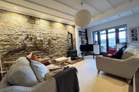 undefined, King Street, Skelmanthorpe, Huddersfield, HD8 9DY