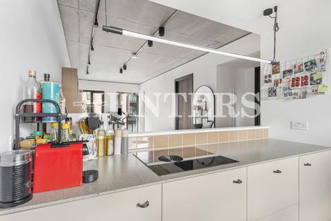1 bedroom apartment to rent, Lawrence Road, Tottenham, London, N15