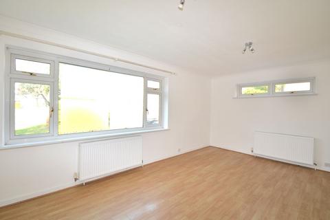 4 bedroom detached house to rent, Glyn Close, Crystal Palace SE25