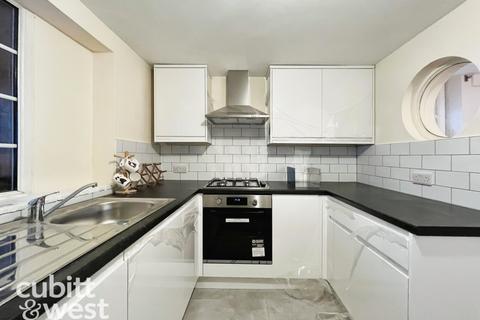 undefined, AVAILABLE WITH NO DEPOSIT OPTION North Street Bedhampton PO9
