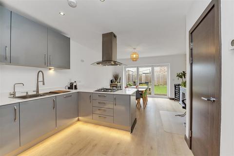 undefined, Houghton Way, Bury St. Edmunds
