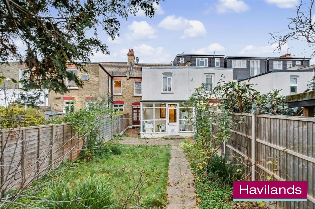 College Road N21 3 JH-2.jpg