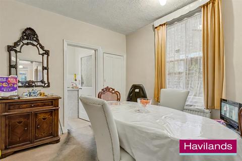 3 bedroom terraced house for sale, College Road, London