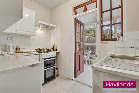 3 bedroom terraced house for sale, College Road, London