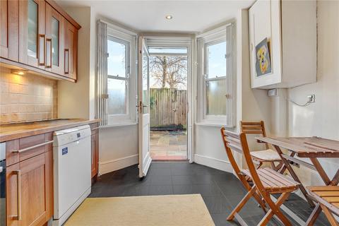 2 bedroom apartment for sale, Leathwaite Road, SW11