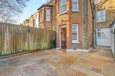 2 bedroom apartment for sale, Leathwaite Road, SW11