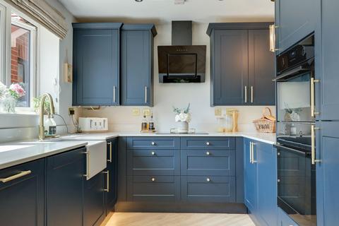 4 bedroom detached house for sale, Icarus Avenue, Burgess Hill, RH15