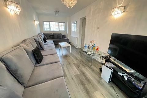 undefined, St. Mildreds Avenue, Luton, Bedfordshire, LU3 1QR