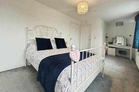 3 bedroom semi-detached house for sale, Rhodfa Bryn Castell, Bridgend, CF31
