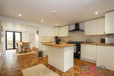 undefined, Suffolk Parade, Cheltenham GL50