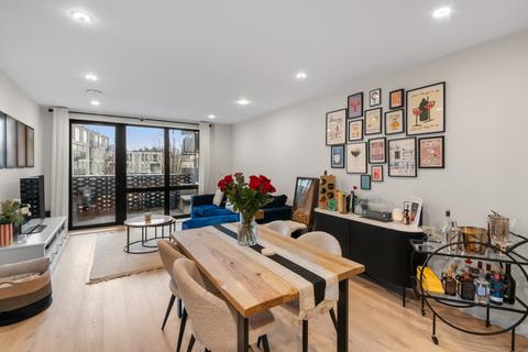 undefined, Middle Road, Hanwell, W7