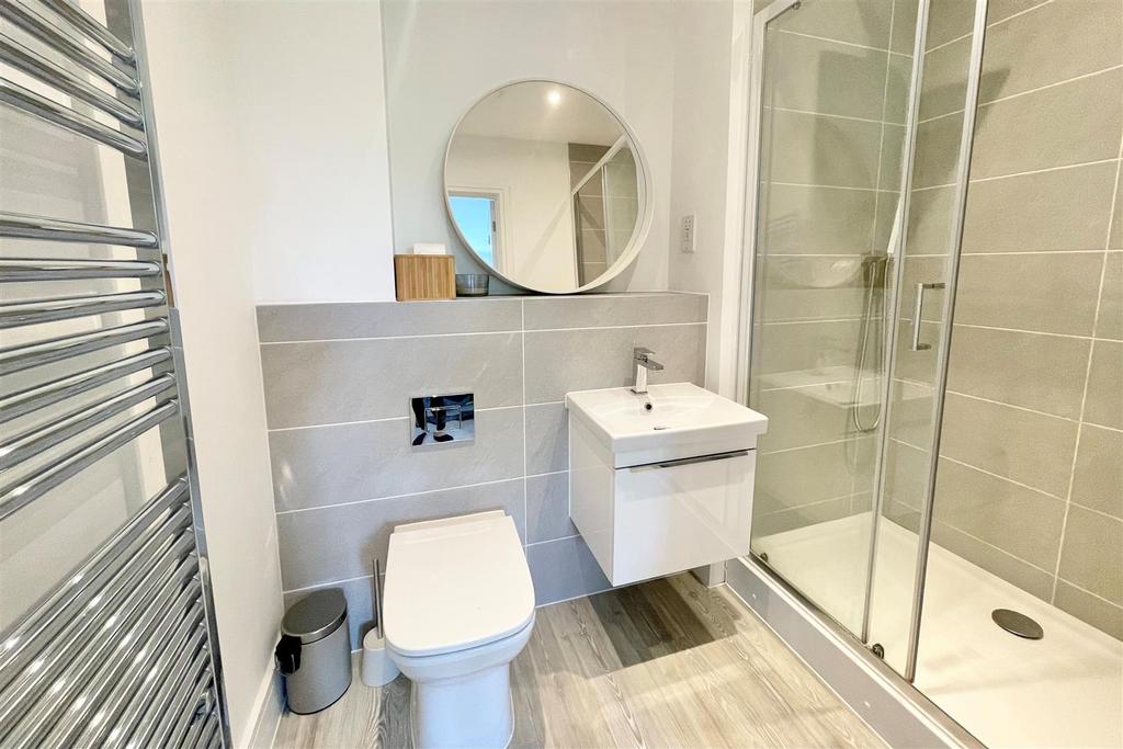 Shower room.jpg
