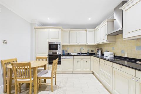 2 bedroom apartment for sale, Chateau Royale - Luxurious two-bedroom, two-bathroom, 2 parking
