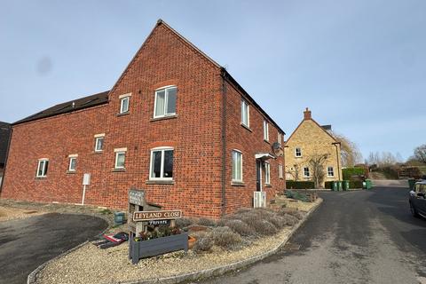 undefined, Leyland Close, Buckingham MK18