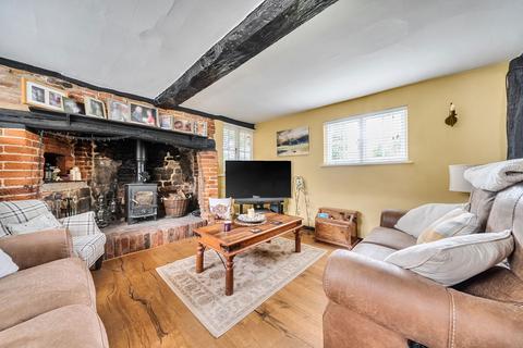 4 bedroom end of terrace house for sale, The Walk, Oxted RH8