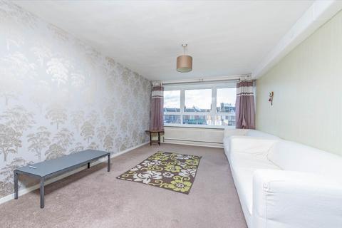 undefined, Collingwood Road, Sutton