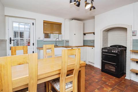 2 bedroom semi-detached house for sale, Finger Road, Telford, TF4
