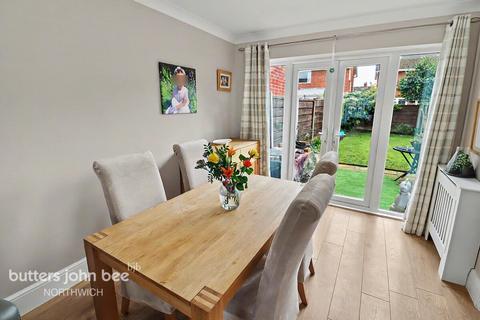 3 bedroom semi-detached house for sale, Harris Road, Northwich