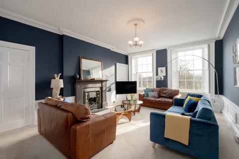 undefined, 10 (2F2) Wellington Place, Leith Links, EH6 7EQ