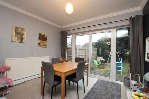 3 bedroom semi-detached house for sale, The Avenue, Wellingborough, Northamptonshire, NN8