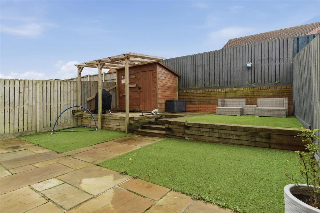 14 Heather Avenue, Withernsea6.jpg