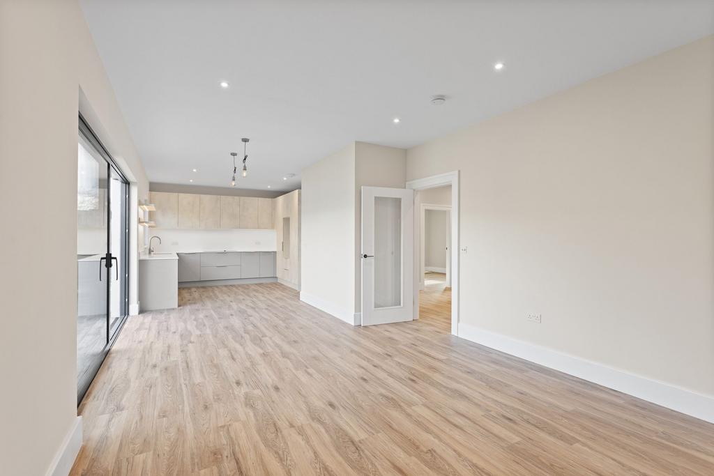 Kitchen / Living Area
