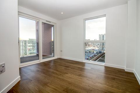 2 bedroom flat to rent, Lismore Boulevard, Colindale, London, NW9