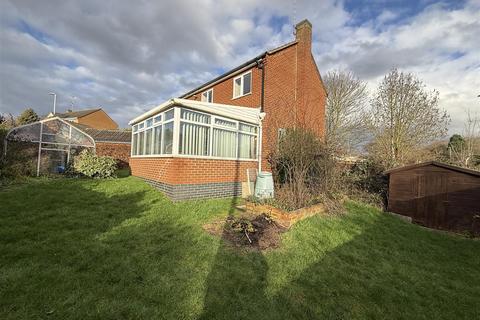 3 bedroom detached house for sale, Clay Street East, Burton-On-Trent DE15