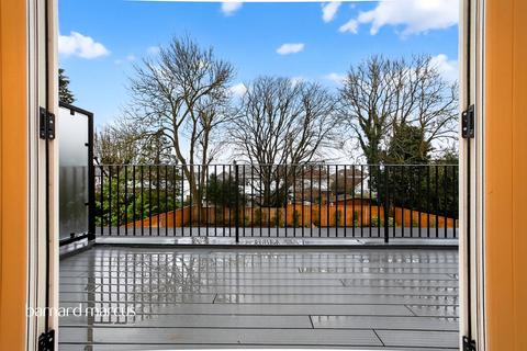 undefined, Chase Side, London, N14
