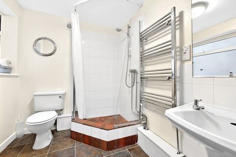 undefined, Acacia Road, Guildford GU1