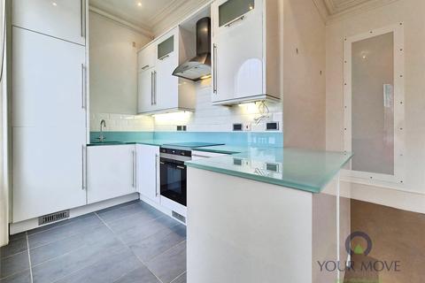 2 bedroom flat to rent, Grove Road, Surbiton KT6