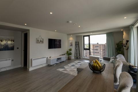 2 bedroom apartment for sale, St Martins Place, Broad Street, Birmingham, B15
