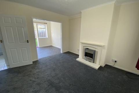 3 bedroom semi-detached house to rent, Tabley Road, Wistaston