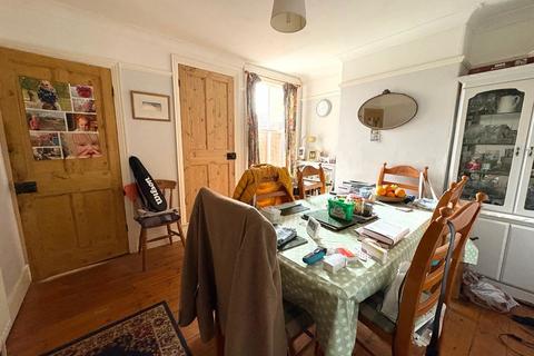 3 bedroom end of terrace house for sale, Central Road, Leiston