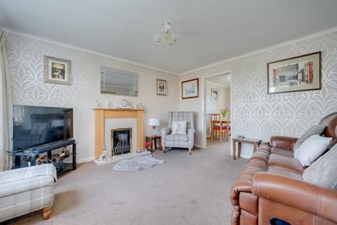 3 bedroom detached house for sale, Clumber Drive, Gomersal