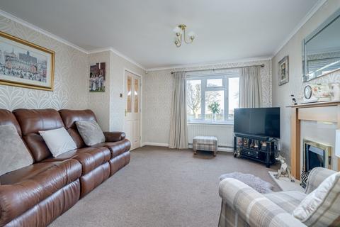 3 bedroom detached house for sale, Clumber Drive, Gomersal