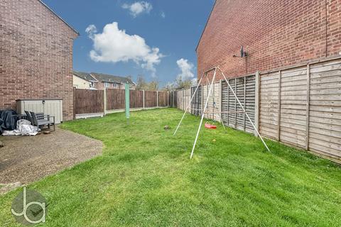 3 bedroom semi-detached house for sale, Holt Drive, Colchester
